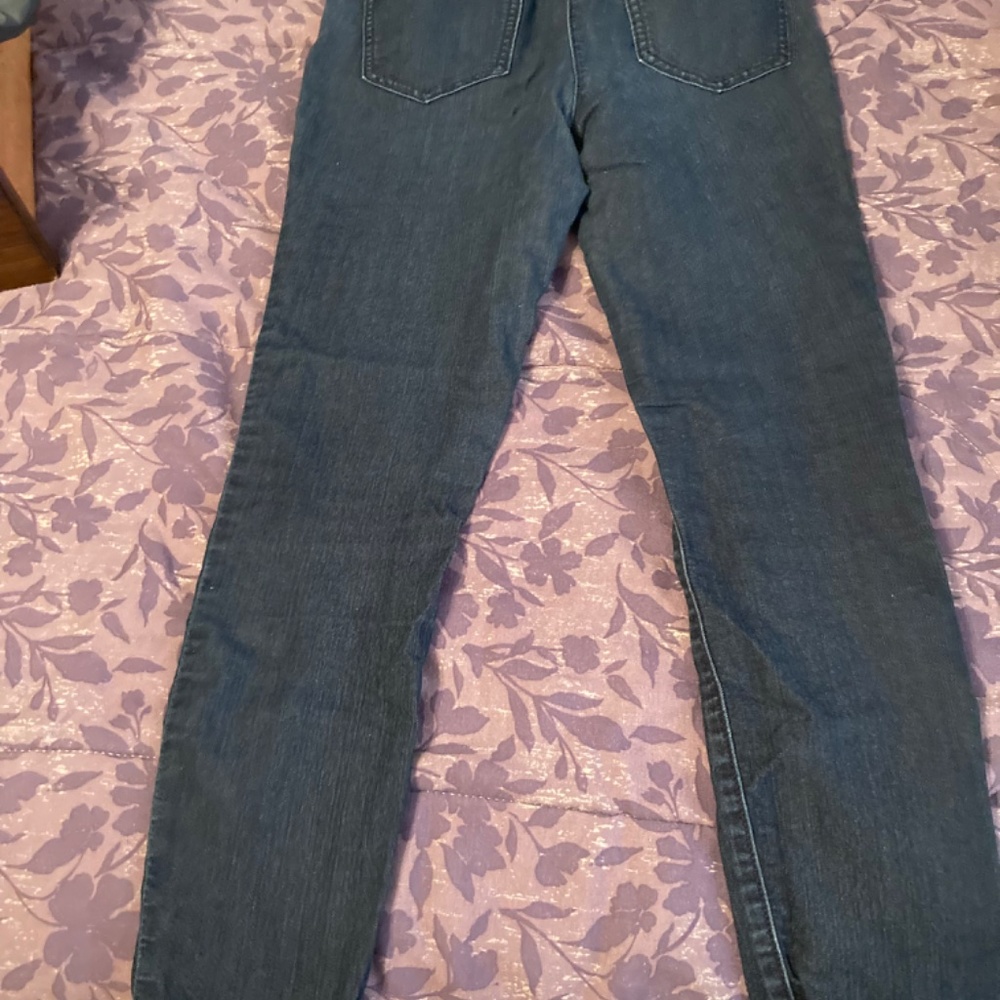 Capri pants - Picture 2 of 3